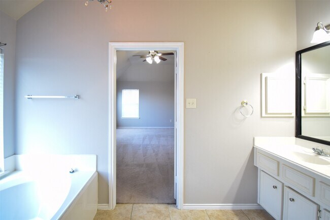 Building Photo - 13226 Brantfield Park Ln