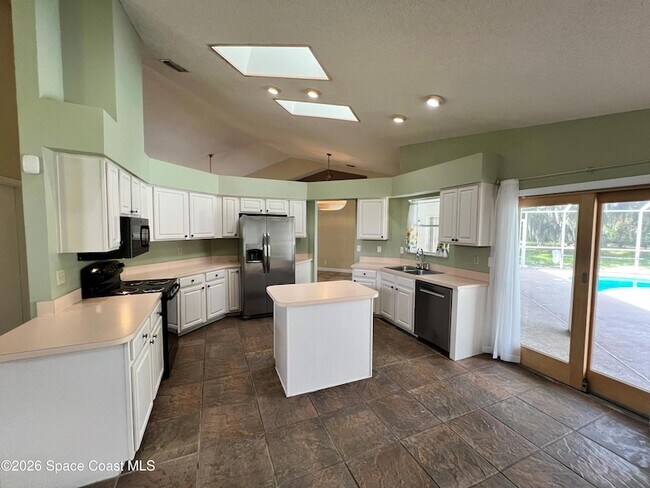 Building Photo - 1170 Briar Run Cir