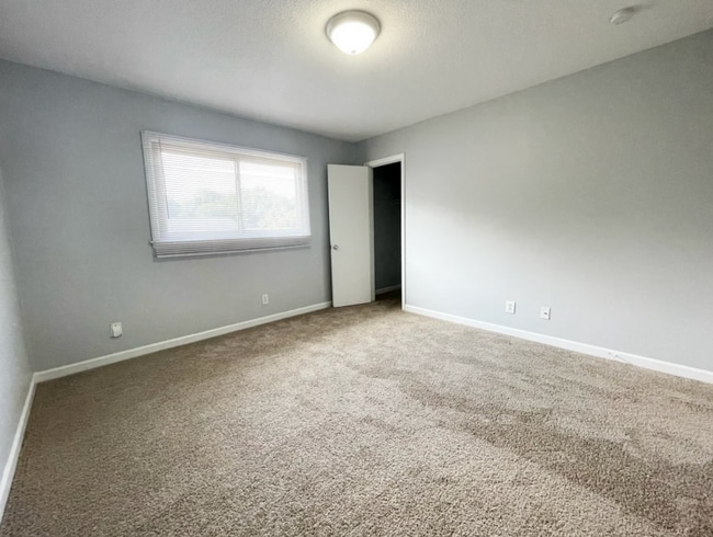 Building Photo - 1110 Marble St