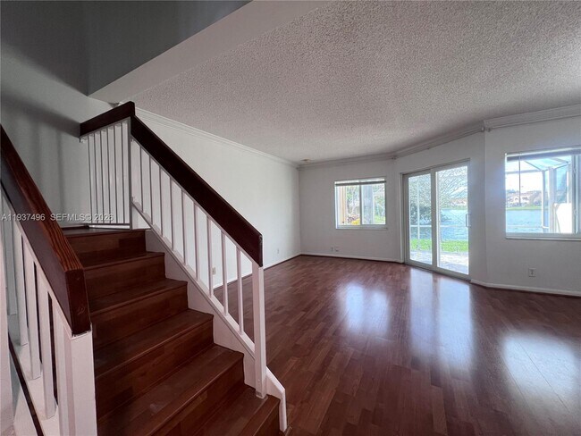 Building Photo - 7852 NW 7th Ct