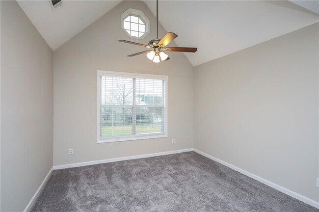 Building Photo - 334 Cobblestone Rd