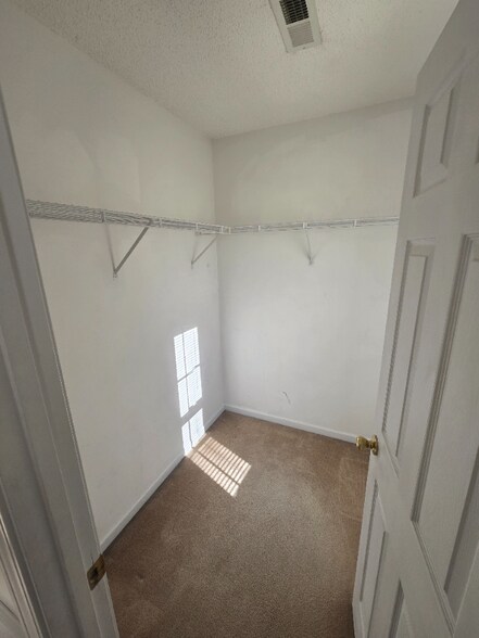 Building Photo - 12112 St Emilion Pl