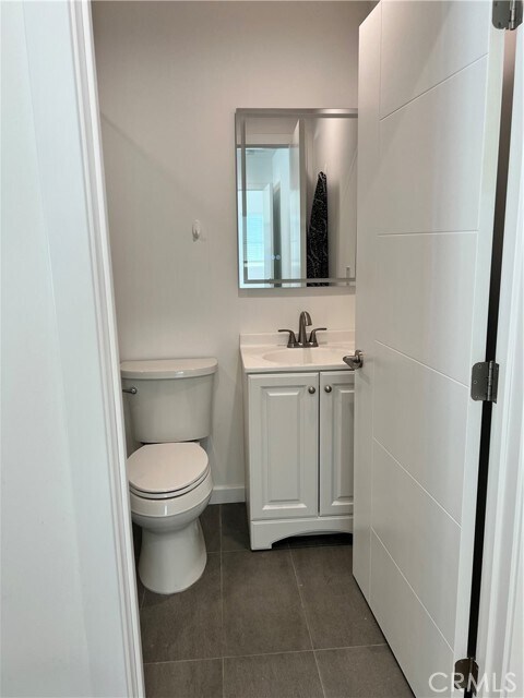Building Photo - 1298 N Dominion Ave