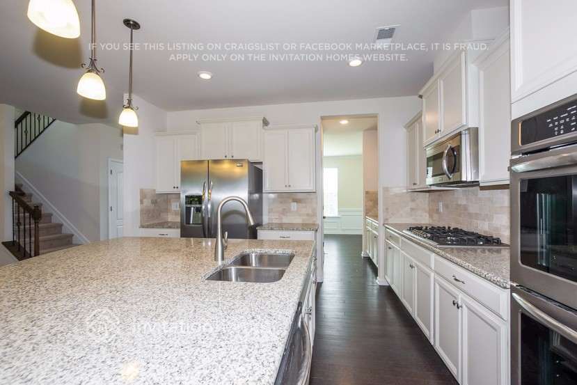 Building Photo - 17208 Belmont Stakes Ln