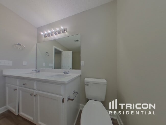 Building Photo - 92 Providence Plantation Cir