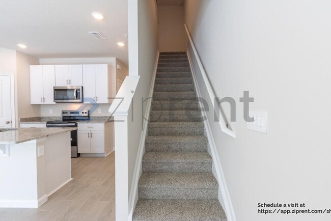 Building Photo - 458 Salisbury Cir