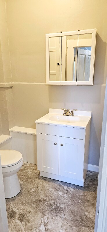 Building Photo - 243 Main St