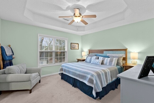 Building Photo - Home in Waterfront Community