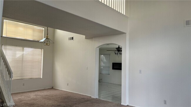 Building Photo - 8415 Yamhill St