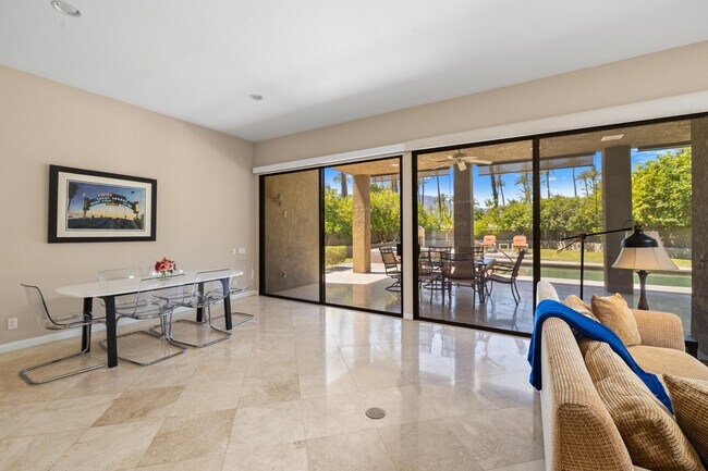 Building Photo - 70520 Gardenia Ct