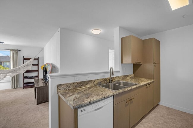 Building Photo - South Maui – Fully Furnished 3BR/2BA Ground-Floor Condo with Private Yard | Pets Considered