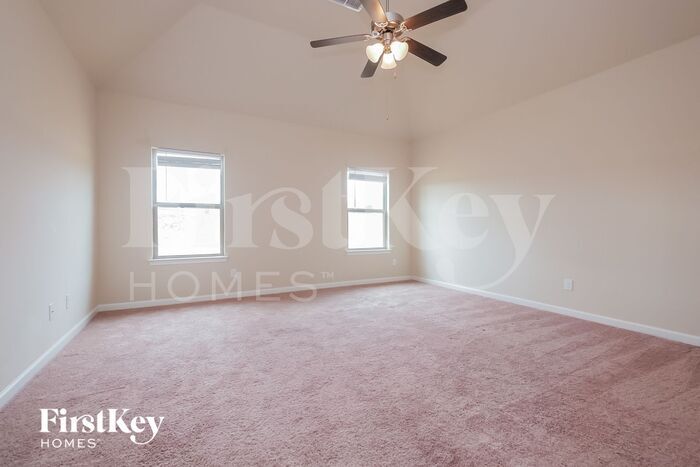 Building Photo - 3180 Alhambra Cir
