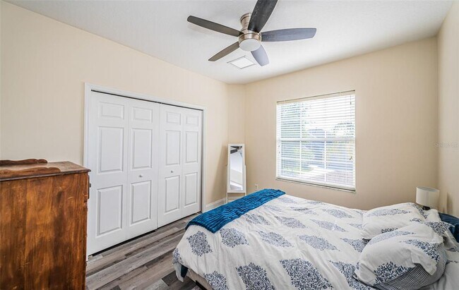 Building Photo - 3033 Stonegate Falls Dr