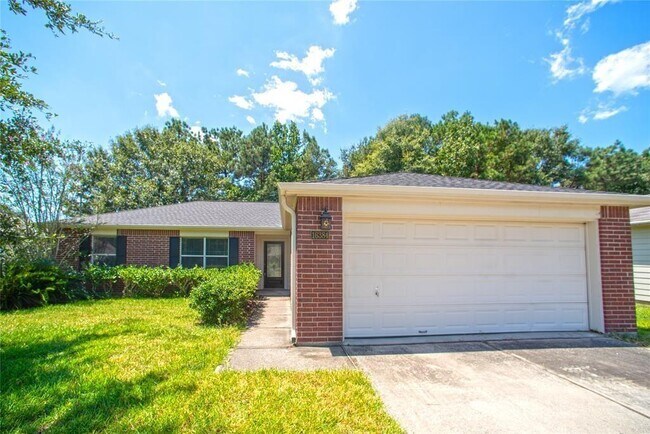 Primary Photo - 16384 Sun View Ln