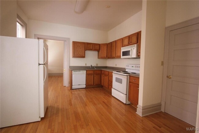 Building Photo - 3643 Shenandoah Ave