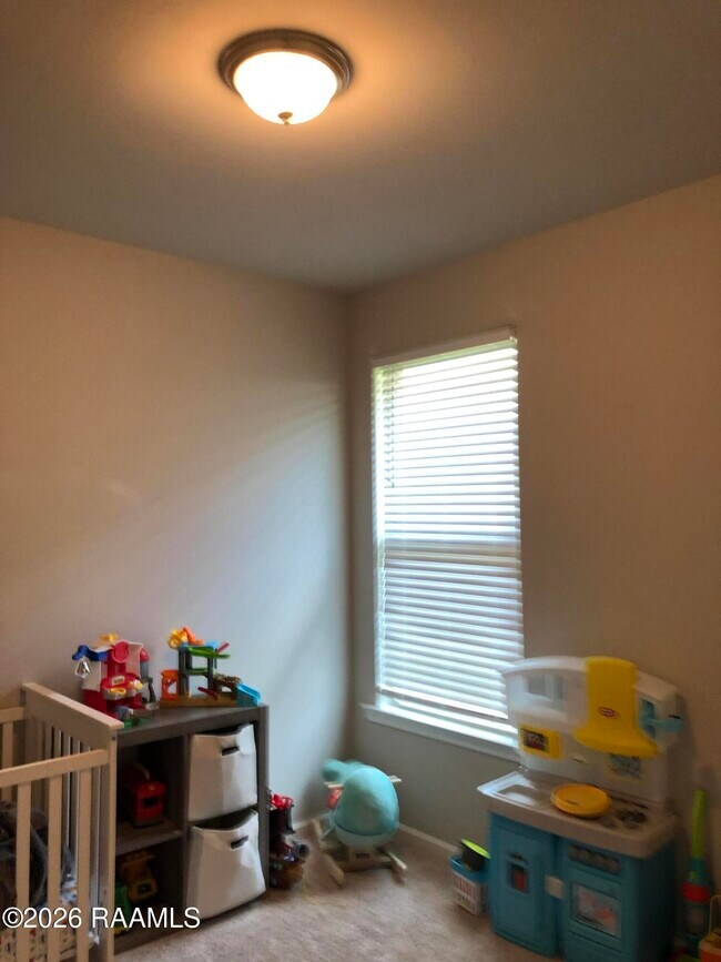 Building Photo - 121 Merrydale Ln