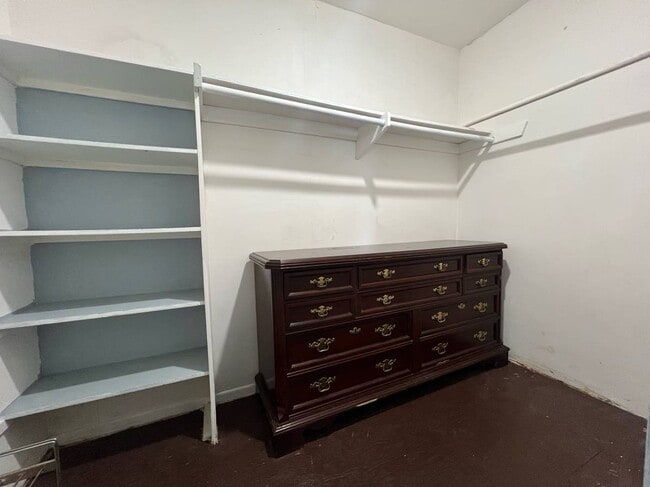 Building Photo - 24723 Via Valmonte