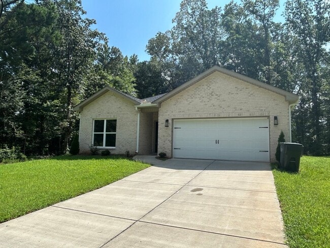 Building Photo - 207 Dawn Dr