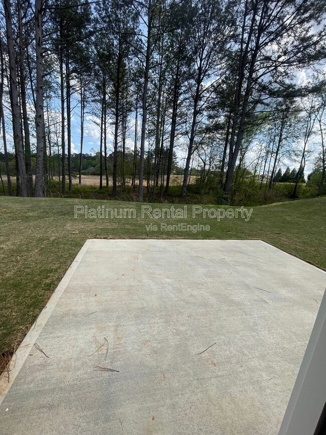 Building Photo - 32 Thedford Dr