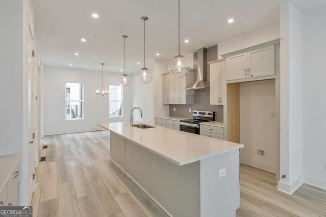 Building Photo - 517 Motivation Cir NW