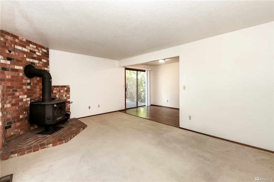 Living Room - 12623 Reservoir Rd E