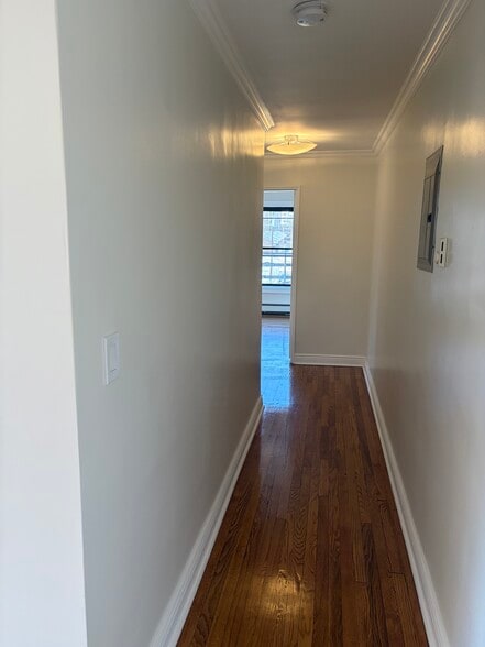 Building Photo - 218 Prospect Ave