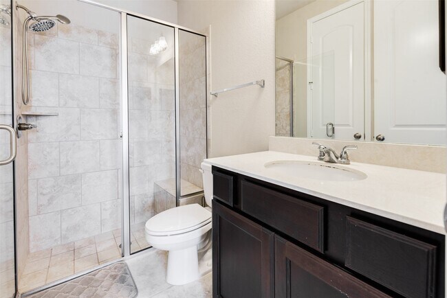 Building Photo - 1330 Watercrest Park Ln