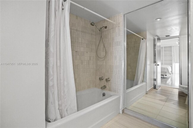 Building Photo - 19355 Turnberry Way