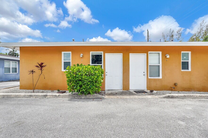 Building Photo - 535 NW 90th St