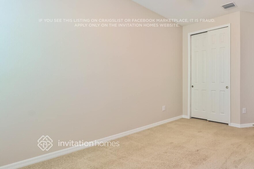 Building Photo - 34196 Astoria Cir