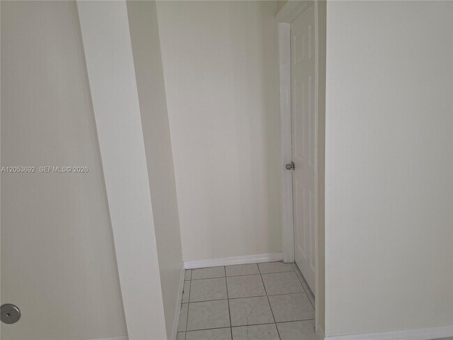 Building Photo - 14241 SW 151st Ave
