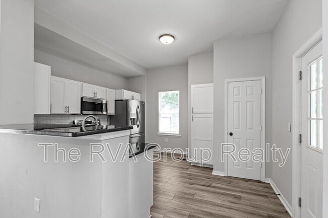 Building Photo - 1317 N 22nd St