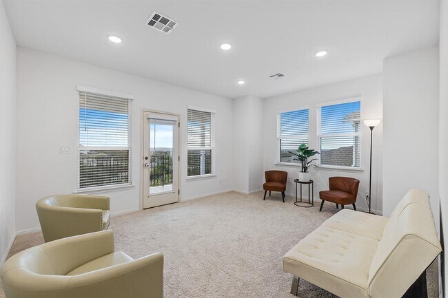 Building Photo - 1282 Hazy Hills Loop