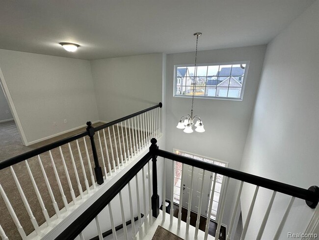 Building Photo - 55810 Worlington Ln