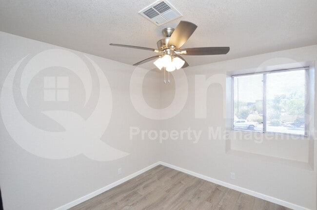 Building Photo - 3606 W Creedance Blvd