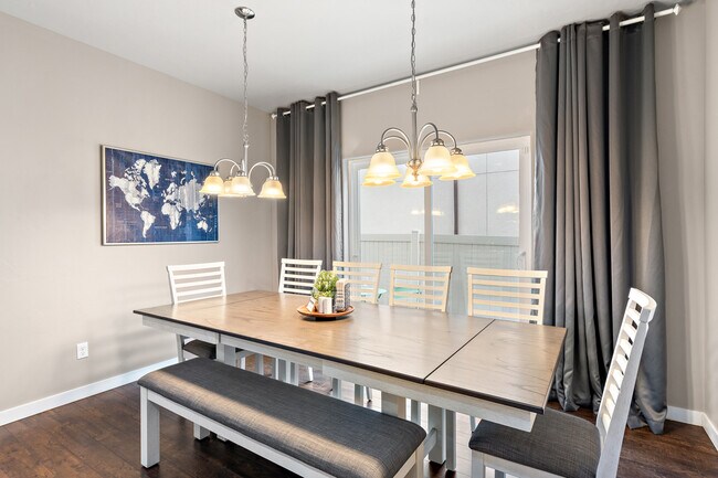 Building Photo - 2900 N Villere Ln