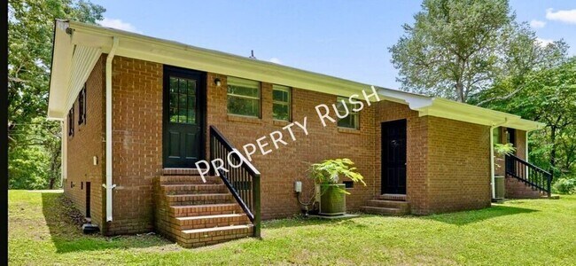 Building Photo - 555 E Garden Farm Rd