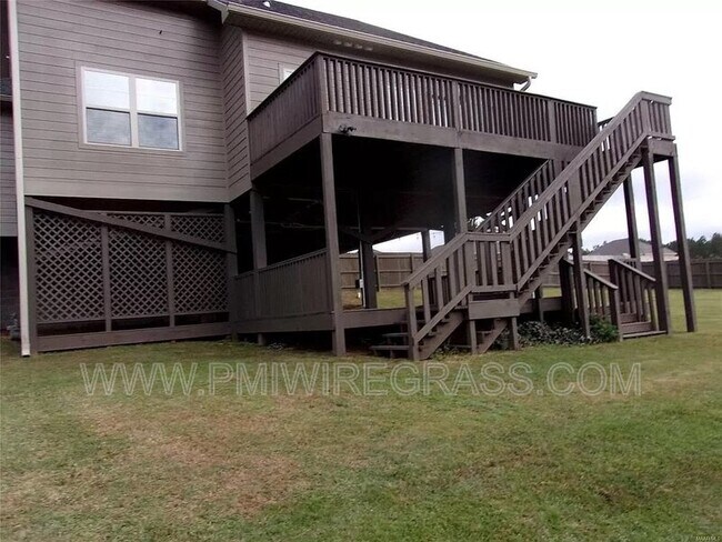 Building Photo - 102 Dawson Ln
