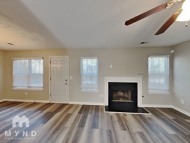 Building Photo - 3703 Wavetree Overlook NW