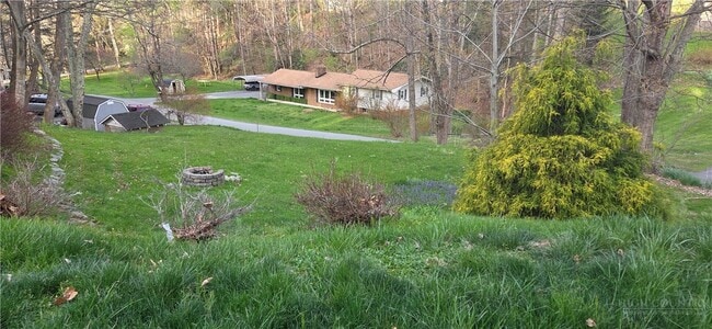 Building Photo - 536 Nc Hwy 105 Byp