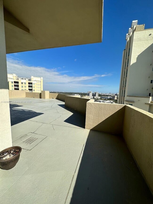 Building Photo - 9066 SW 73rd Ct