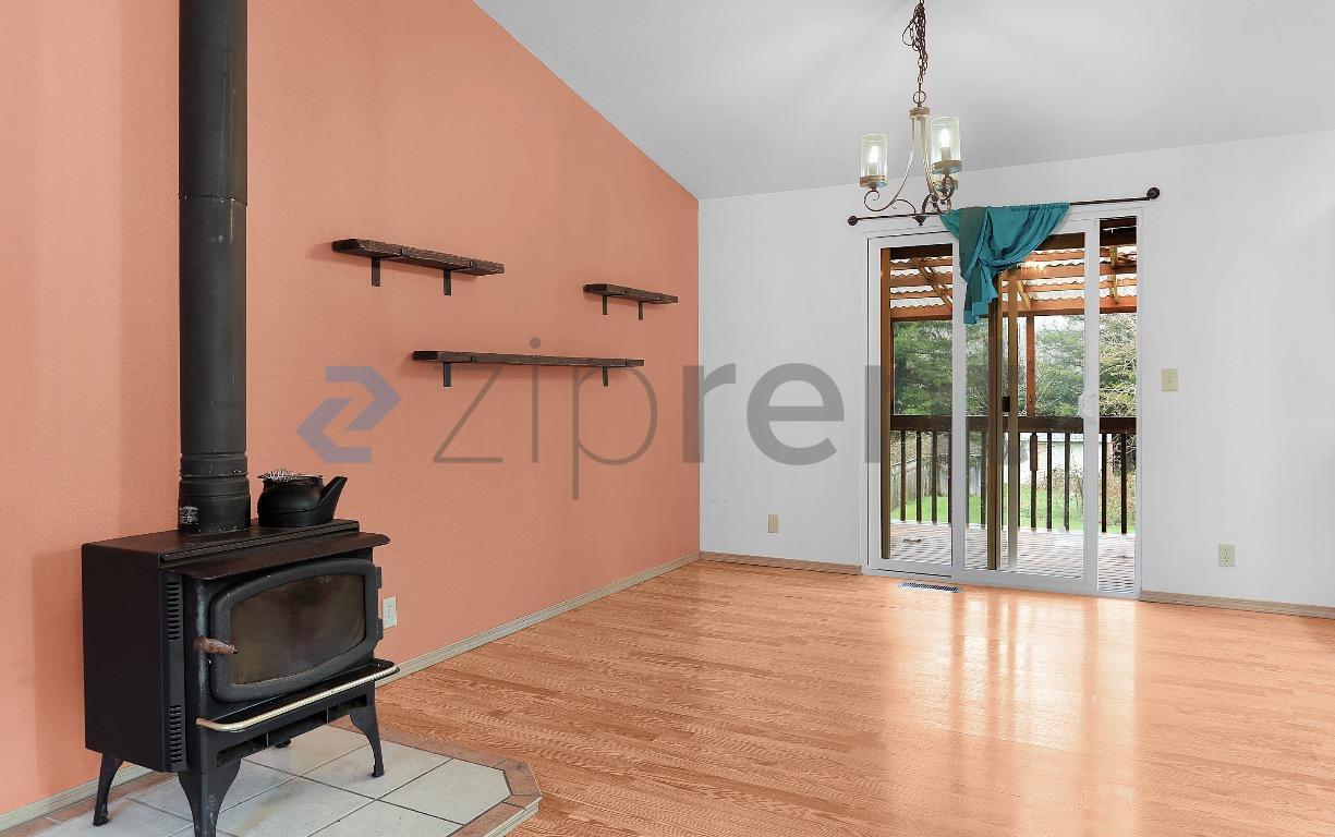 Building Photo - 1715 Gohr Rd