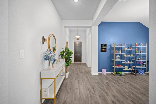 Building Photo - 7718 Millstone Trl Ln