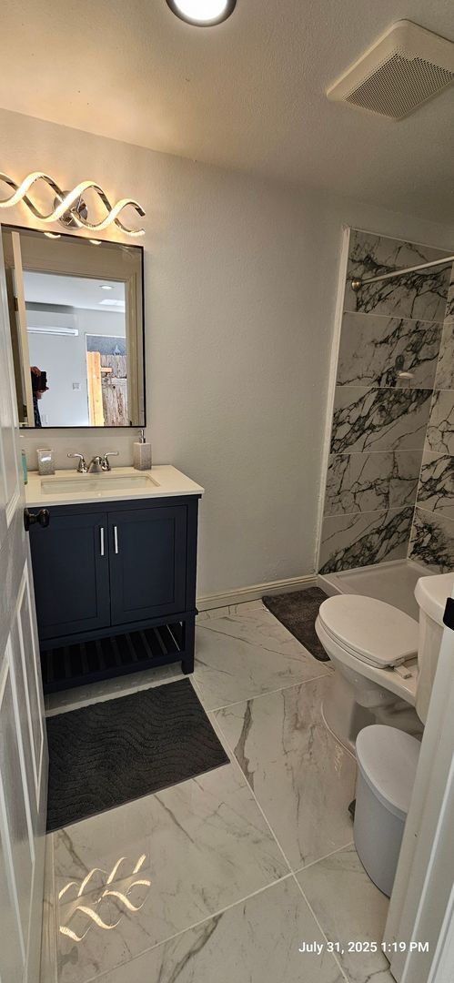 Building Photo - Centrally Located Brand New Studio ADU wit...
