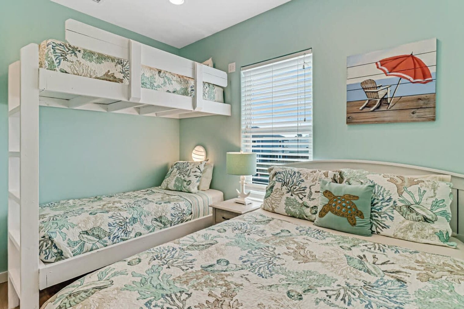 Building Photo - 2727 Eleventh Street-SI ID1023271P