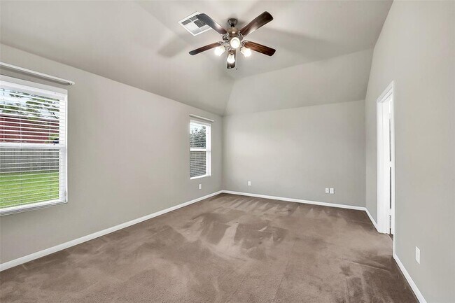 Building Photo - 5114 Espuela Ln