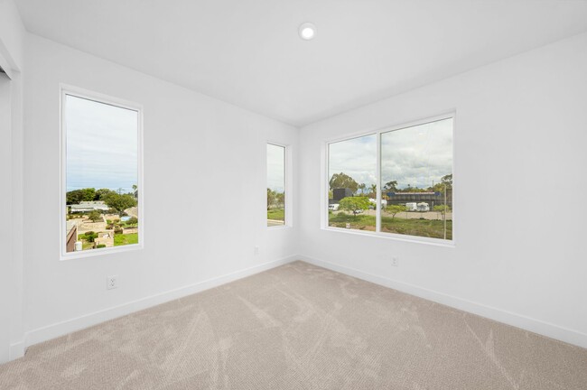 Building Photo - Available now! Brand New 4 Bedroom Townhom...