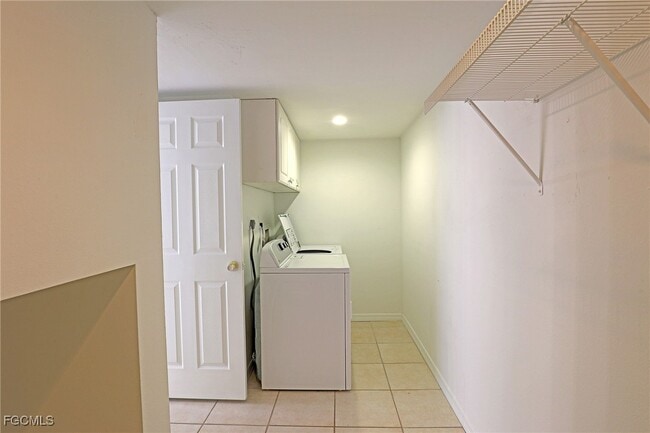 Building Photo - 12341 Woodrose Ct