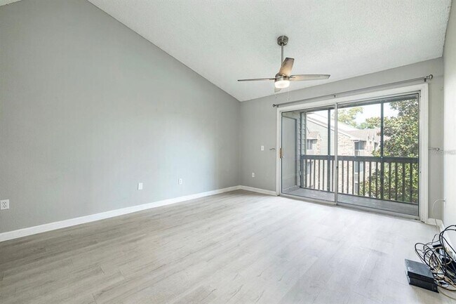 Building Photo - 2500 Winding Creek Blvd
