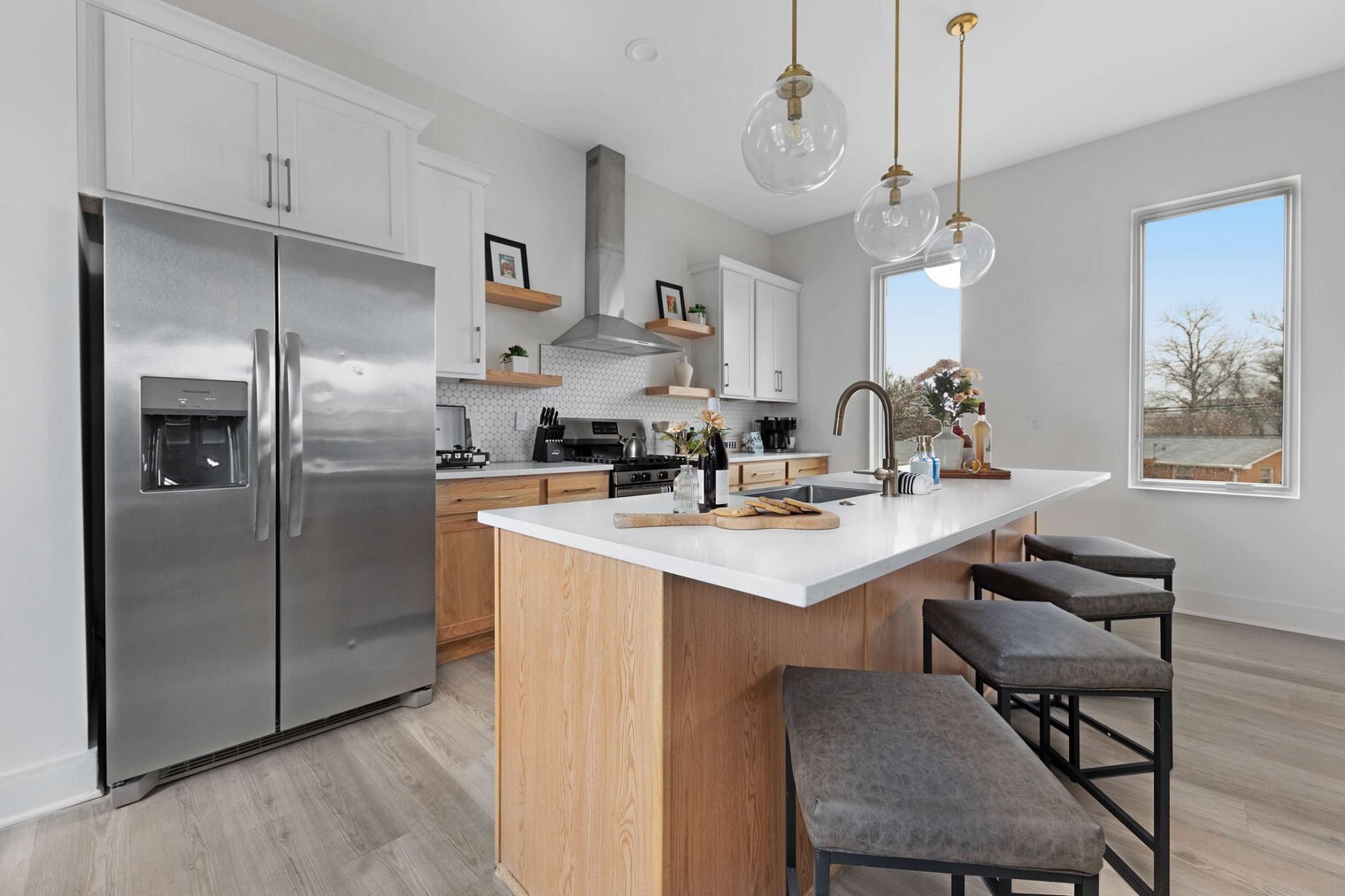 Building Photo - 925 Ramsey St